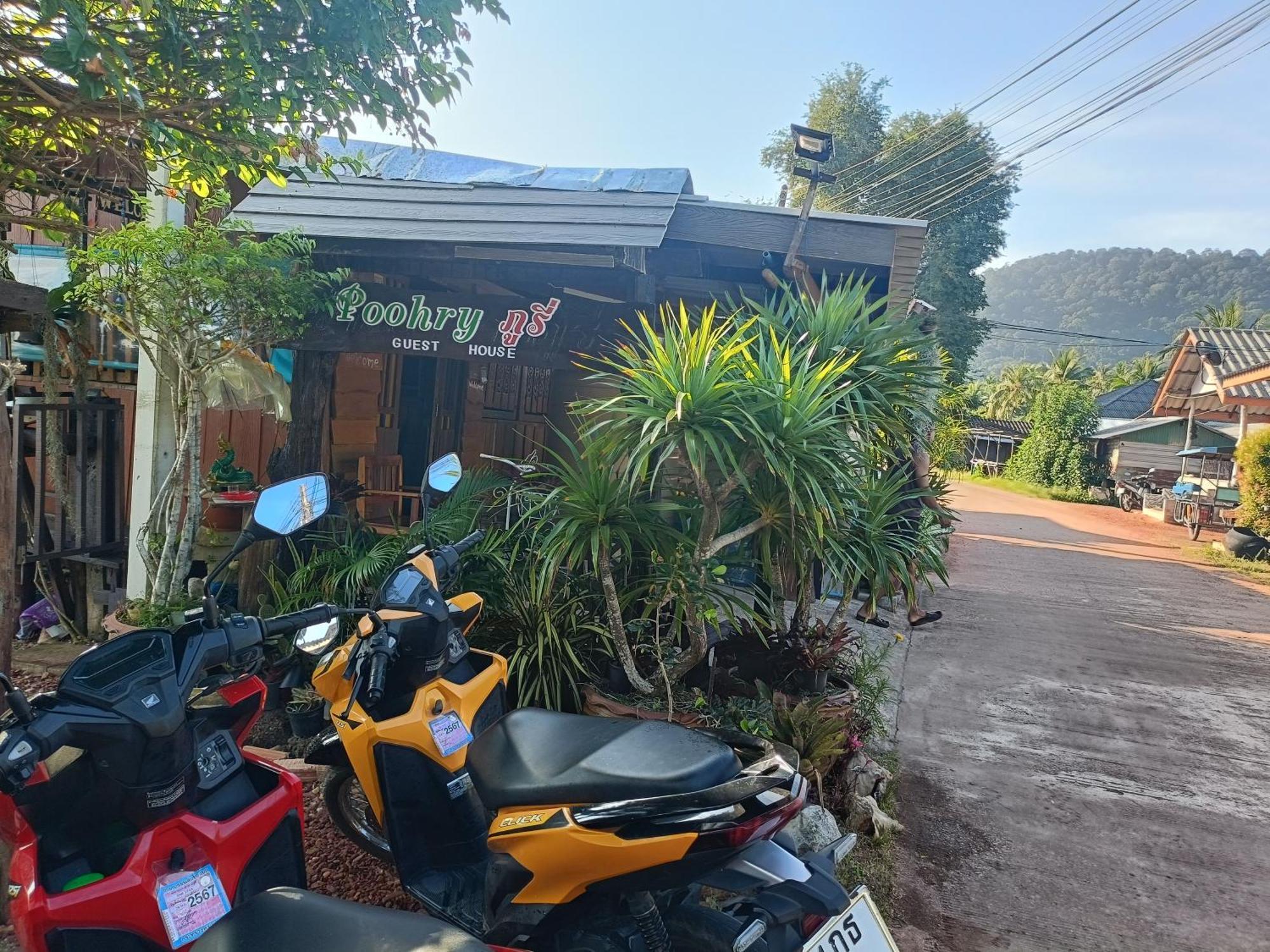Poohry Seaview Apartman Ko Lanta Kültér fotó